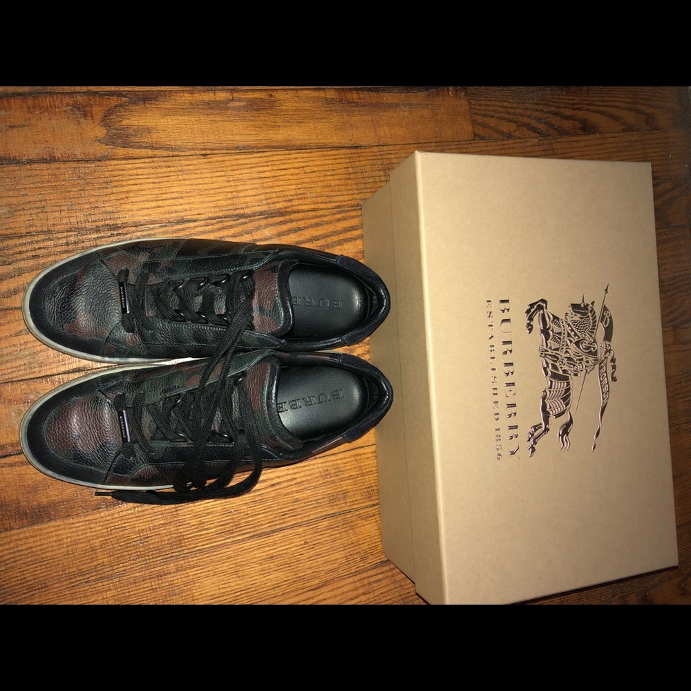 Burberry Lakemore Men’s Shoe - Picture 8 of 8